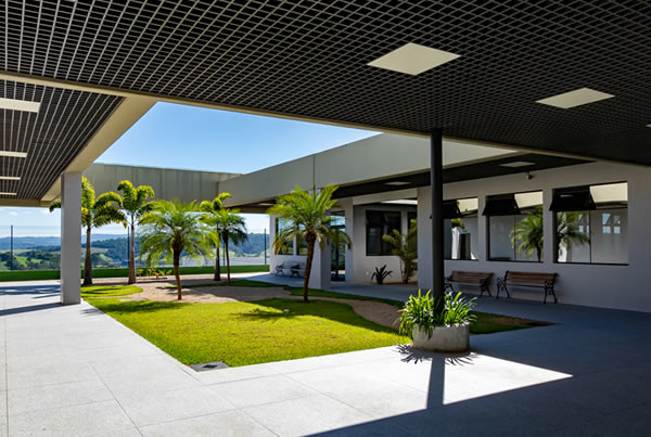 Instalações / Edificações