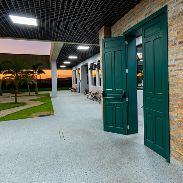 Instalações / Edificações